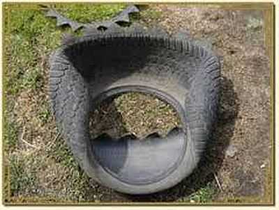 Tirando um pneu sem aro