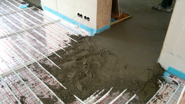Betonilha semi-seca para aquecimento de piso