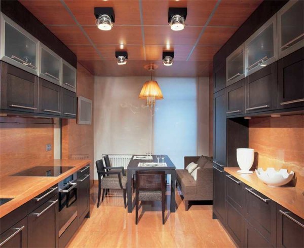 Two-row kitchen furniture layout is suitable for long kitchens
