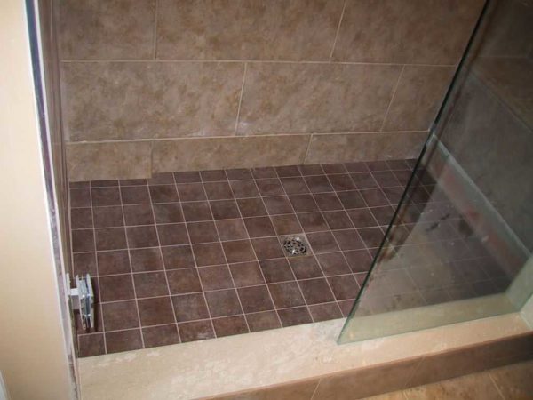 What shape to make a shower stall
