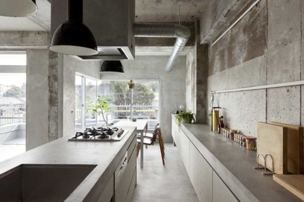 The minimalism style goes well with the industrial design of the rest of the premises.
