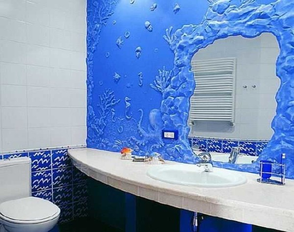 Toalettdesign i nautisk stil