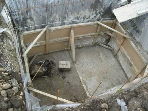 Bạn có thể làm hầm bê tông trên bất kỳ loại đất nào