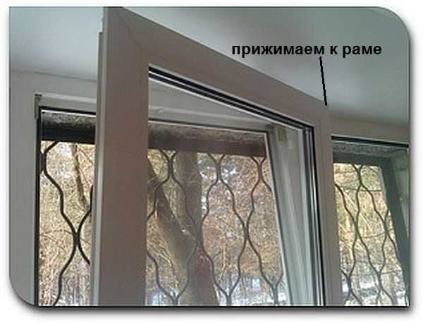 Phụ kiện cửa sổ nhựa hoạt động không chính xác