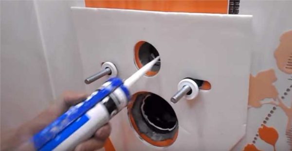 Installation of the gasket and coating with silicone