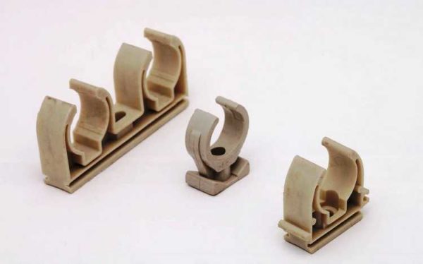 Clips for mounting metal-plastic pipes on the wall