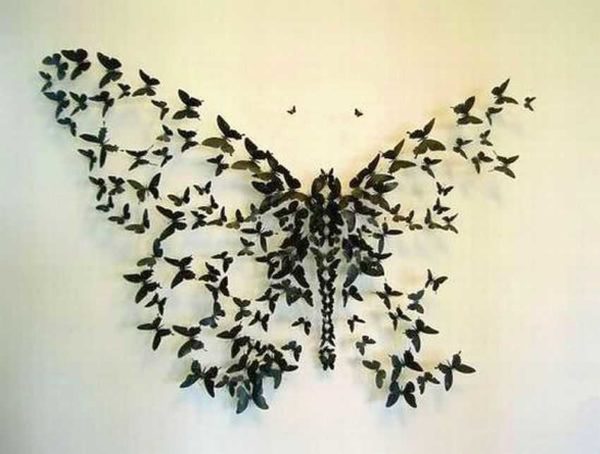 Голяма пеперуда от малка ,,,