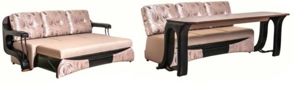 Стол на софи. Може се инсталирати на веранди - као место за опуштање или могуће дружење