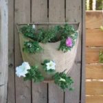 Artesanato para o jardim e casa de campo: até uma costureira novata pode costurar uma bolsa semelhante