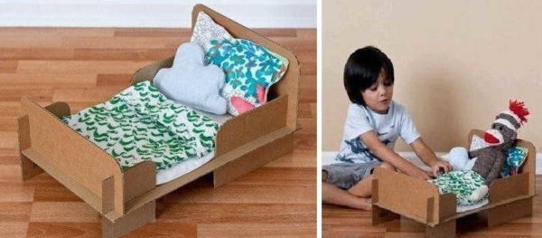 Bạn có thể làm một chiếc giường như vậy bằng bìa cứng trong vài phút.