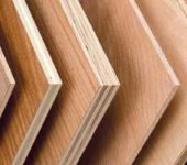الخشب الرقائقي: يتم توحيد الأبعاد والسماكة بواسطة عدد كبير من المعايير