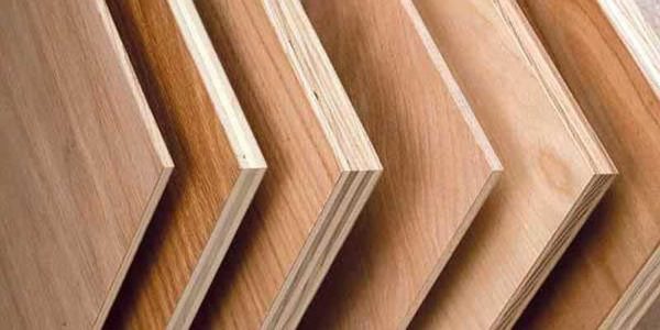 Plywood: mått och tjocklek standardiseras av ett stort antal standarder
